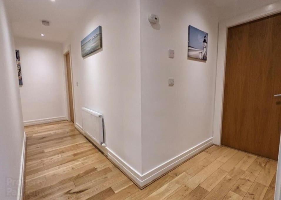 Ormeau Road Stylish Double Bedroom Luxury Apartment Белфаст Екстериор снимка