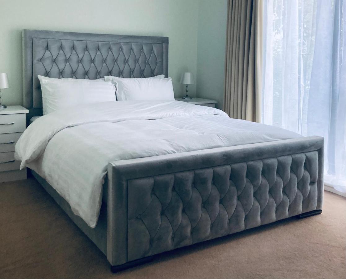 Ormeau Road Stylish Double Bedroom Luxury Apartment Белфаст Екстериор снимка